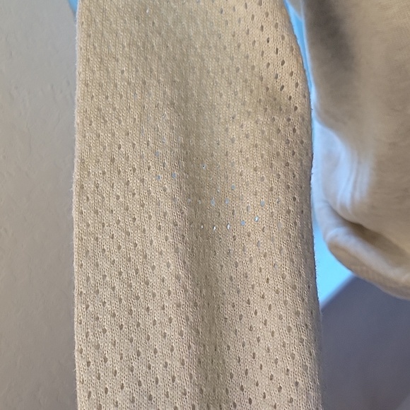 Beige, lightweight sweater, size xlrg, 55% cotton, 45% acrylic - Picture 3 of 7